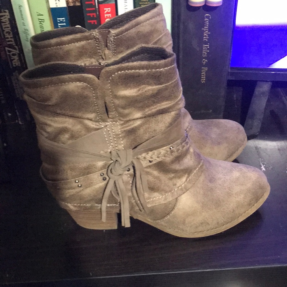 Jellypop booties women’s 8